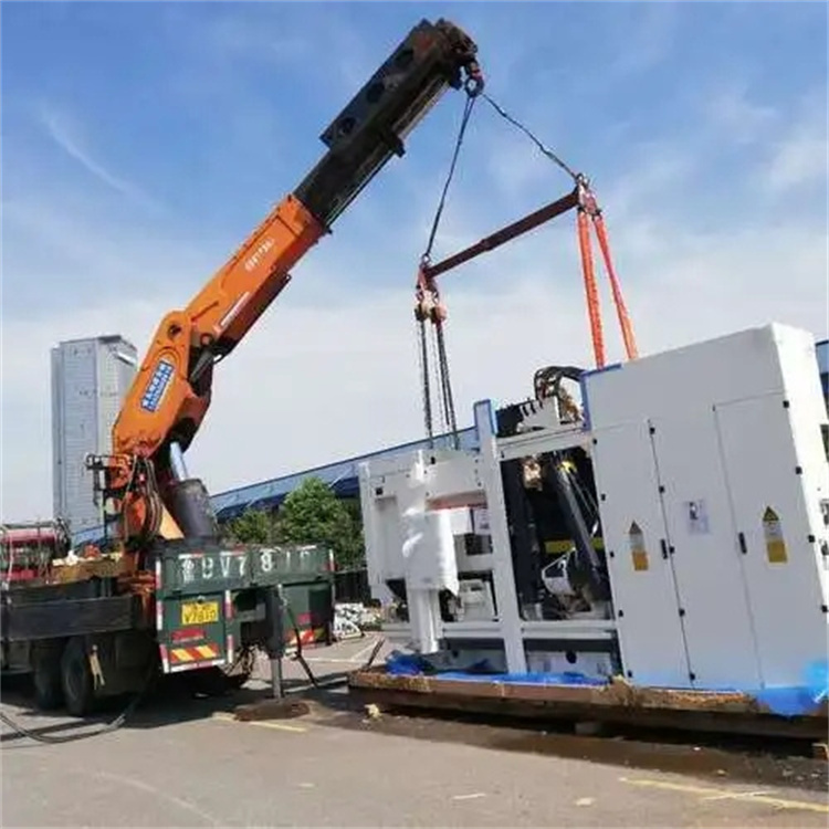 芗城附近小吊车联系方式|8-16吨|本地及时服务